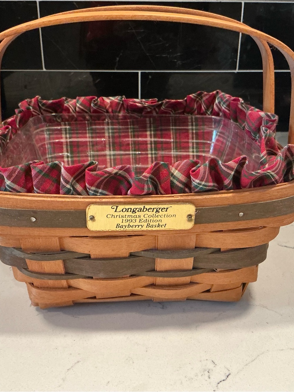 1993 Longaberger bayberry basket Christmas collection fabric liner & plastic